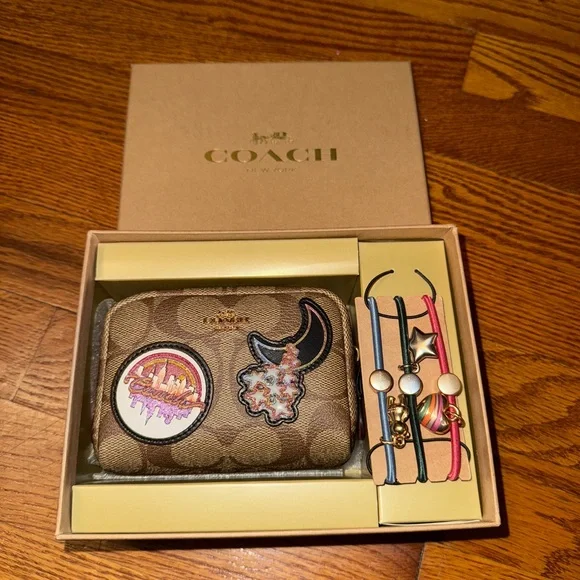 Coach Signature Canvas Boxed Mini Boxy Cosmetic Case & Hair Tie set. NWT C6996 - Picture 7 of 7